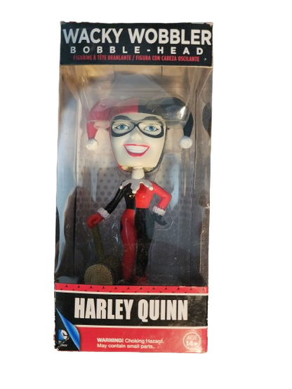 FUNKO Wacky Wobbler Bobble Head Harley Quinn open box