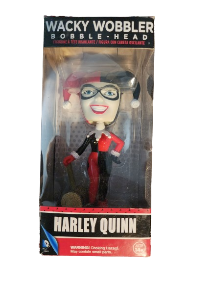 FUNKO Wacky Wobbler Bobble Head Harley Quinn open box
